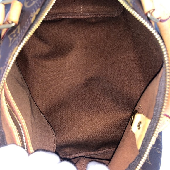 LOUIS VUITTON Brown Monogram Boston Bag - Picture 14 of 16